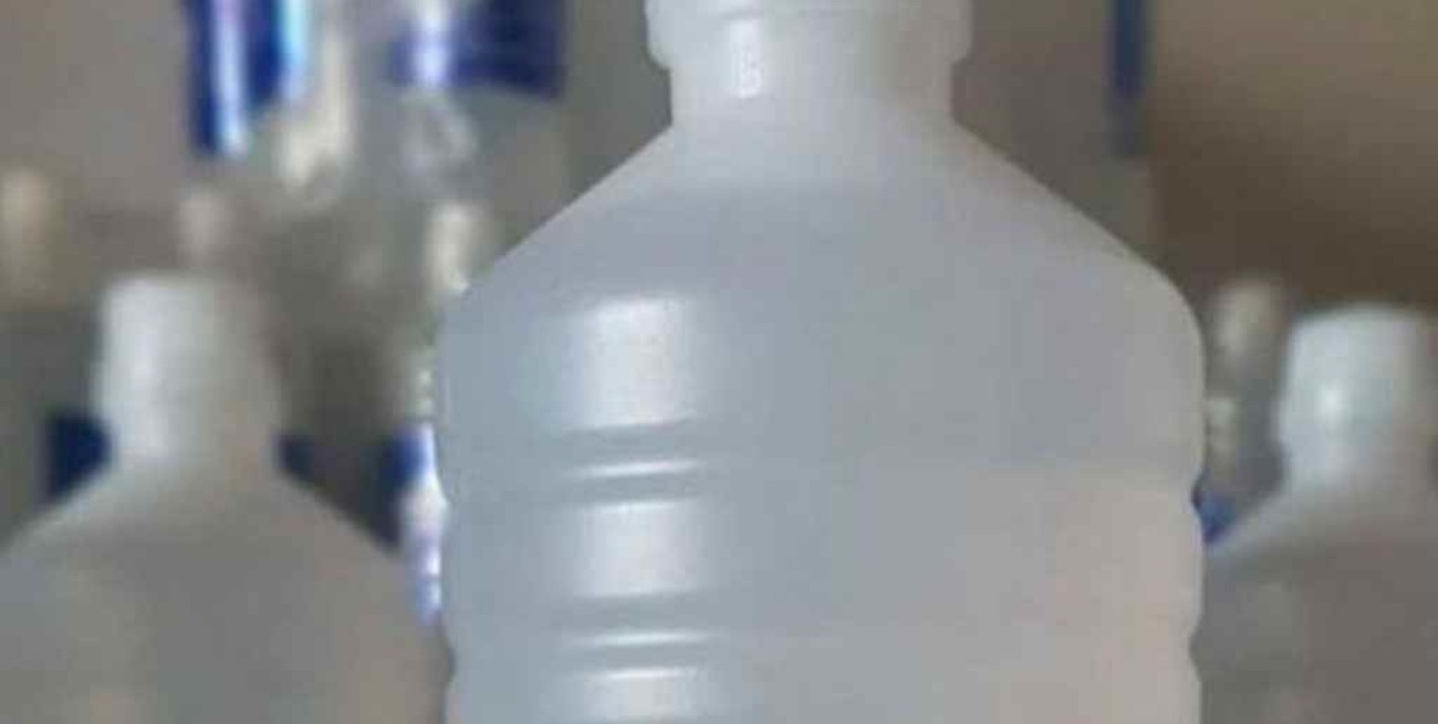 ANMAT prohibió la comercialización de una marca de alcohol etílico "por ser un medicamento falsificado"