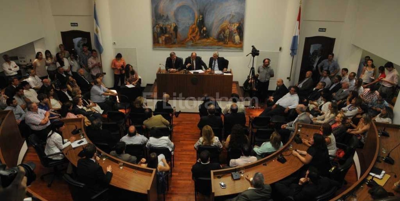 El Concejo convocó una sesión extraordinaria por el empréstito