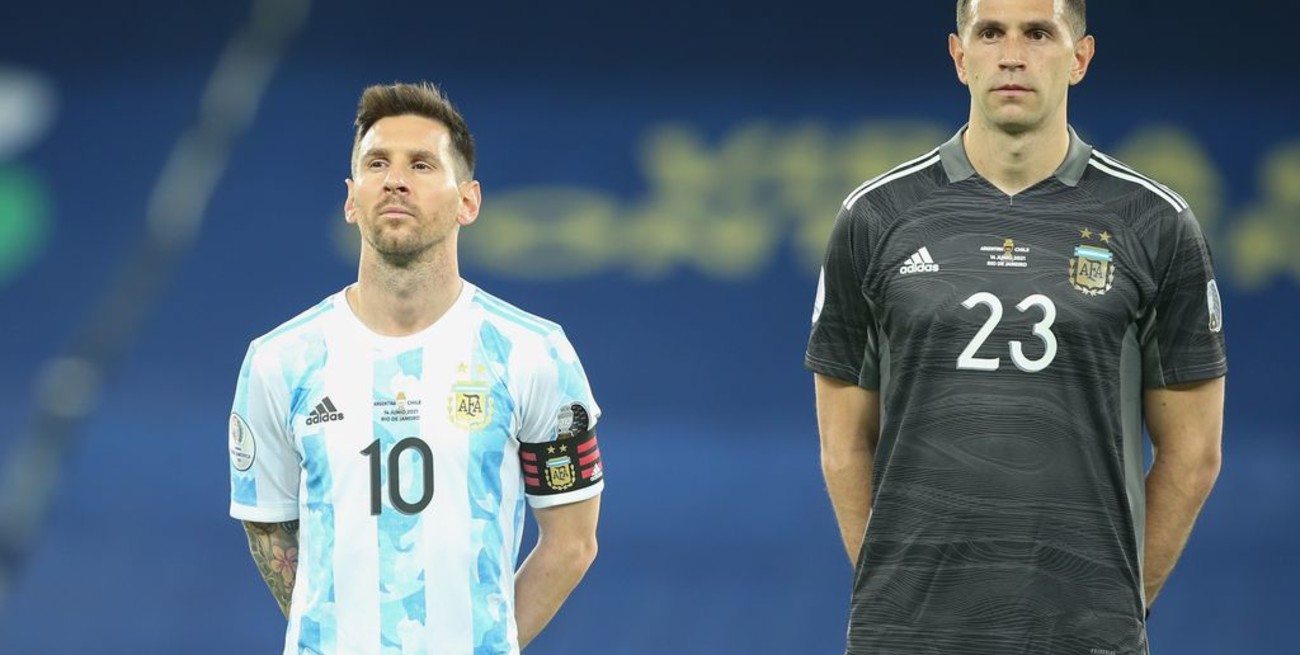 Scaloni ensaya el 11 titular para enfrentar a Uruguay