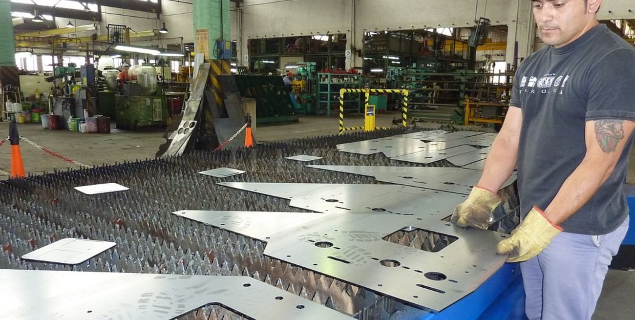 Repunta la producción industrial