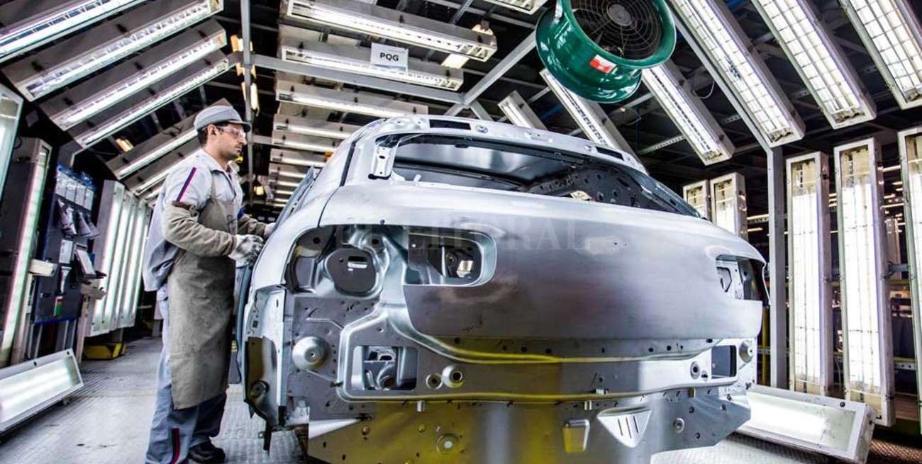 La producción automotriz creció en enero 17,5% y las exportaciones un 37% interanual