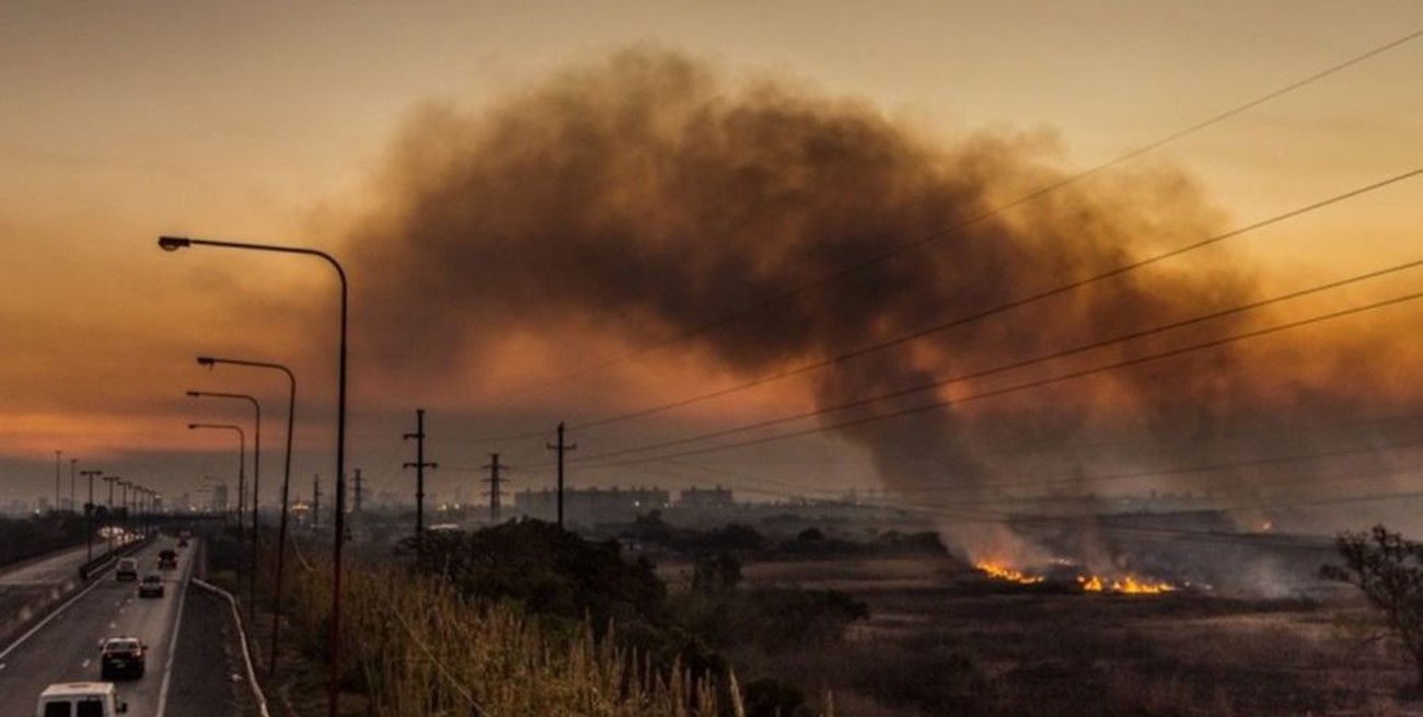 Cinco provincias registraban este martes focos activos de incendios forestales