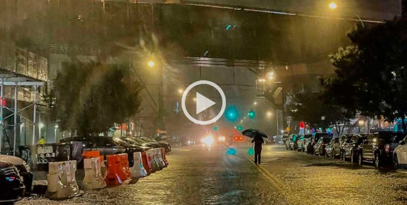 Impactantes imágenes de la inundación en Nueva York que dejó al menos 8 muertos