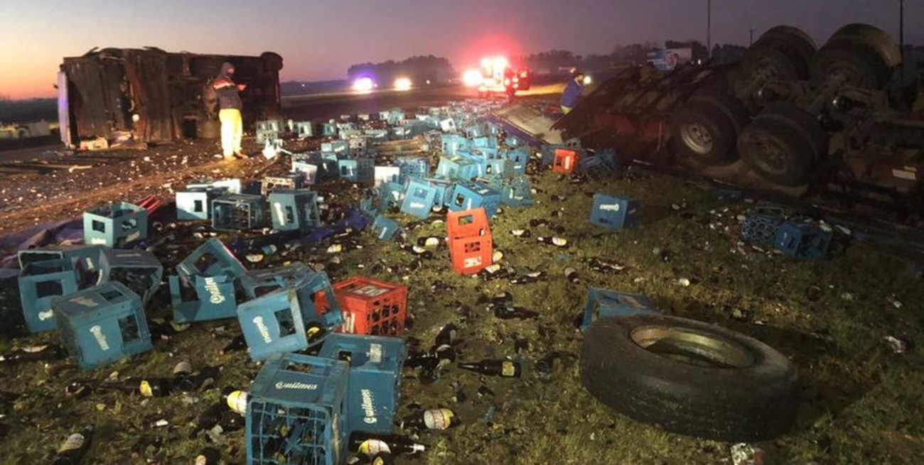 Fuerte choque con un muerto y 6 heridos en la Autovía 2