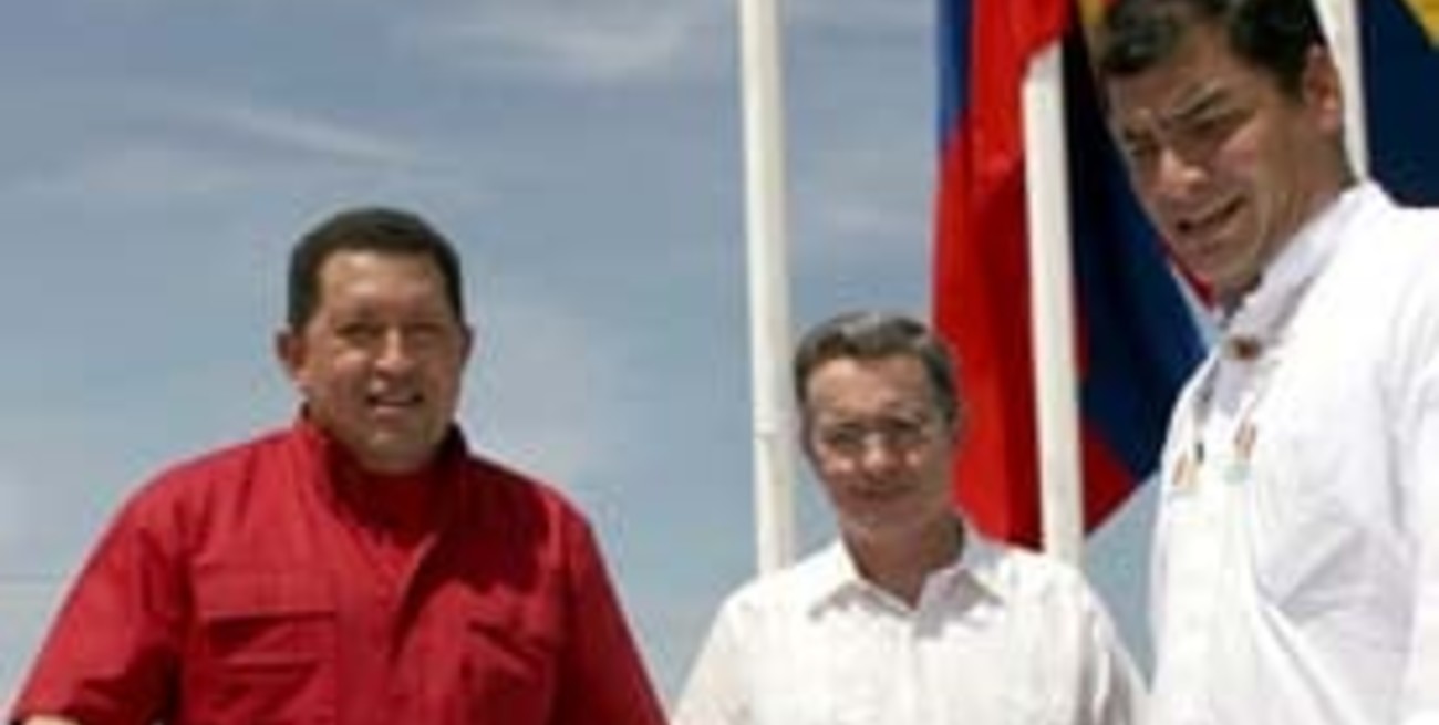 Chávez, Correa y Uribe frente a frente
