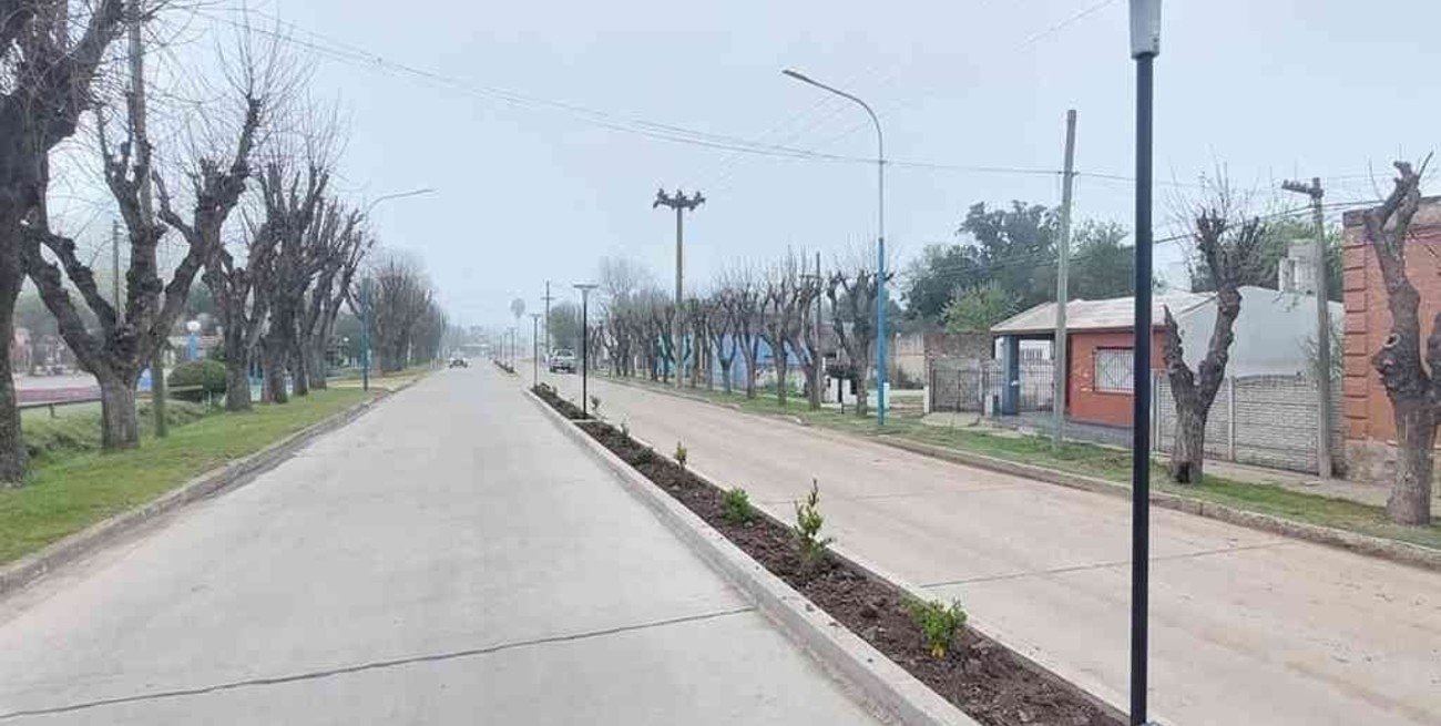 Los Cardos inauguró su acceso sur