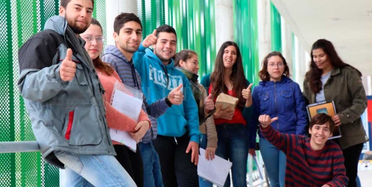 Inscripción abierta a las Becas Universitarias de ATE Santa Fe