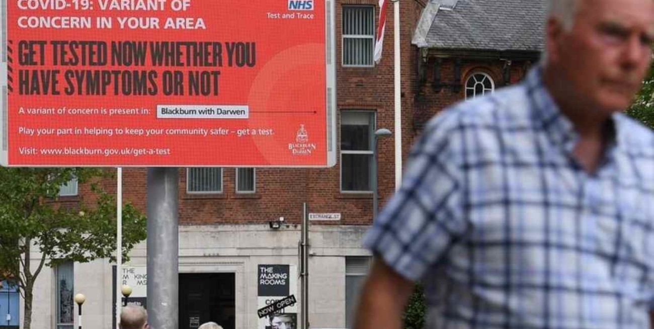 Países de la Unión Europea toman medidas sobre viajeros británicos, por el avance de variante Delta   