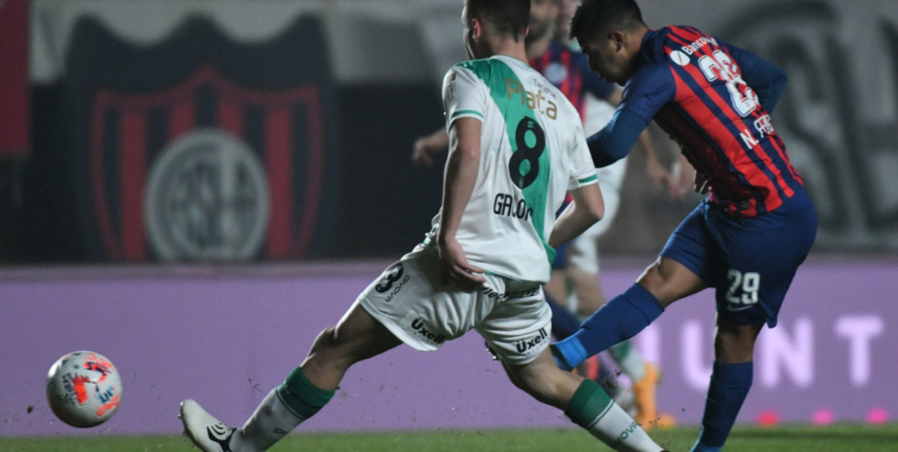 San Lorenzo empató con Banfield y se mantiene como líder del torneo