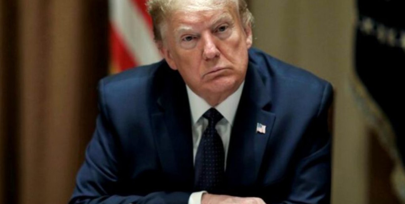 Trump se atribuye el mérito por las vacunas estadounidenses contra el coronavirus