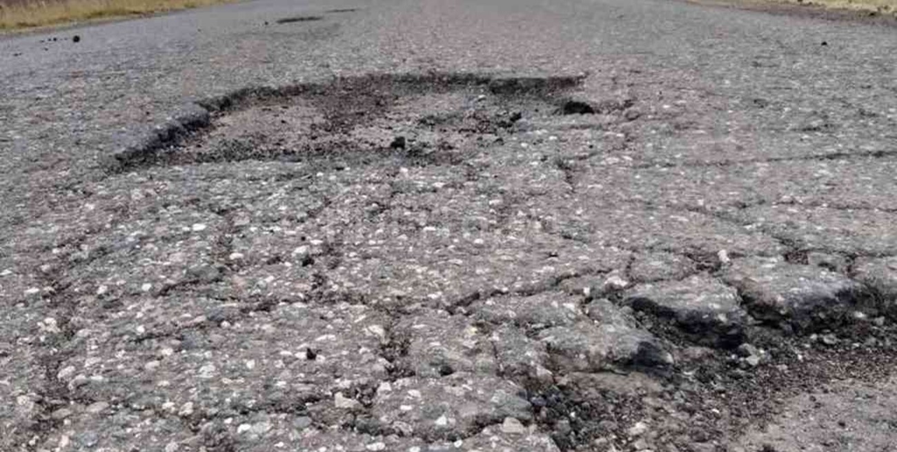 Michlig solicitó obras de bacheo, alteos, desagües y ripio en rutas provinciales