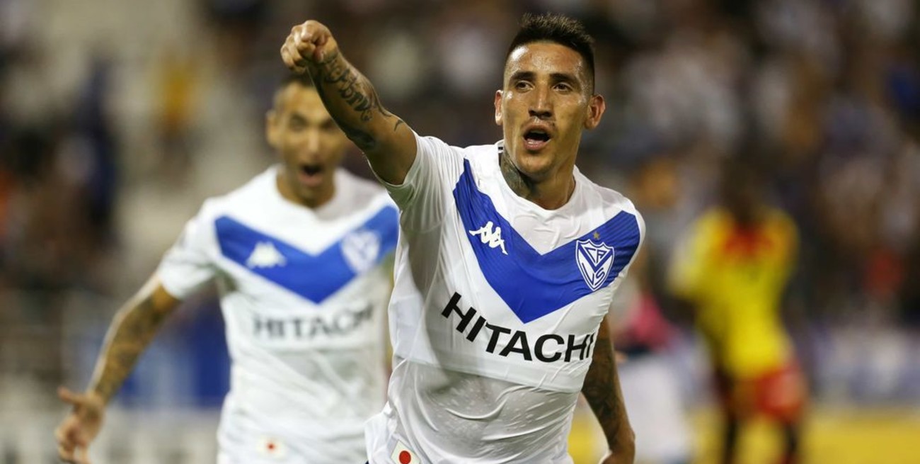 Sanguinetti ratificó su interés de contar con Centurión en Newell's: "Es un muy buen jugador de fútbol"