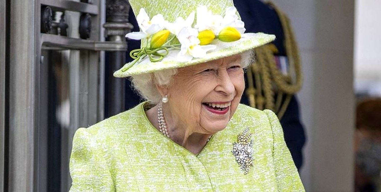 Isabel II bate un nuevo récord con su reinado y obtiene la "medalla de bronce"