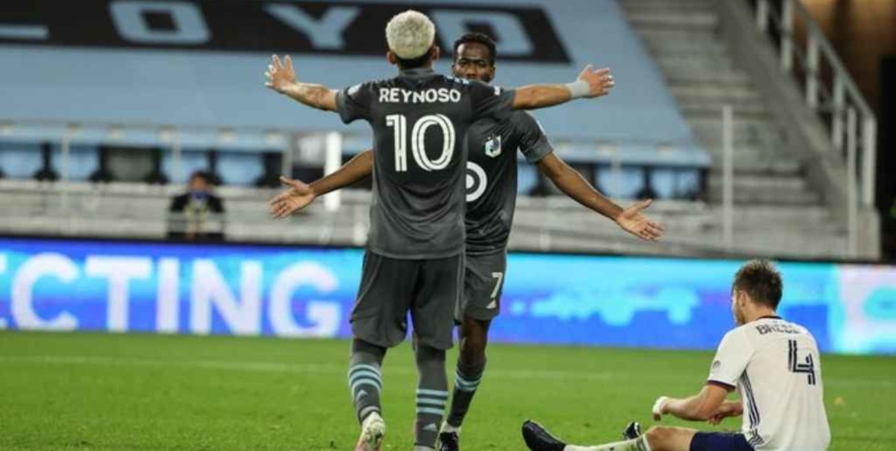 Talleres deberá pagar un millón de dólares por el pase de "Bebelo" Reynoso que ya no le pertenece