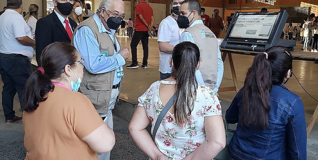 Paraguay lleva a cabo este domingo sus elecciones municipales 
