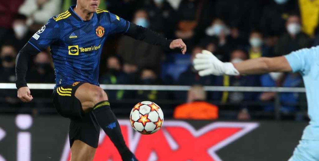 El United de Cristiano Ronaldo venció a Villarreal y es líder del Grupo F