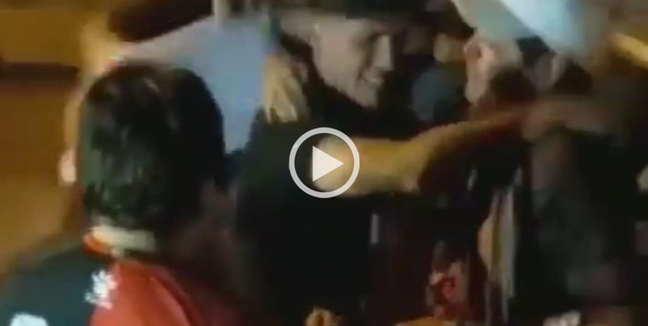 Video: así fue recibido Facundo Farías en su casa tras anotar su primer gol en Colón