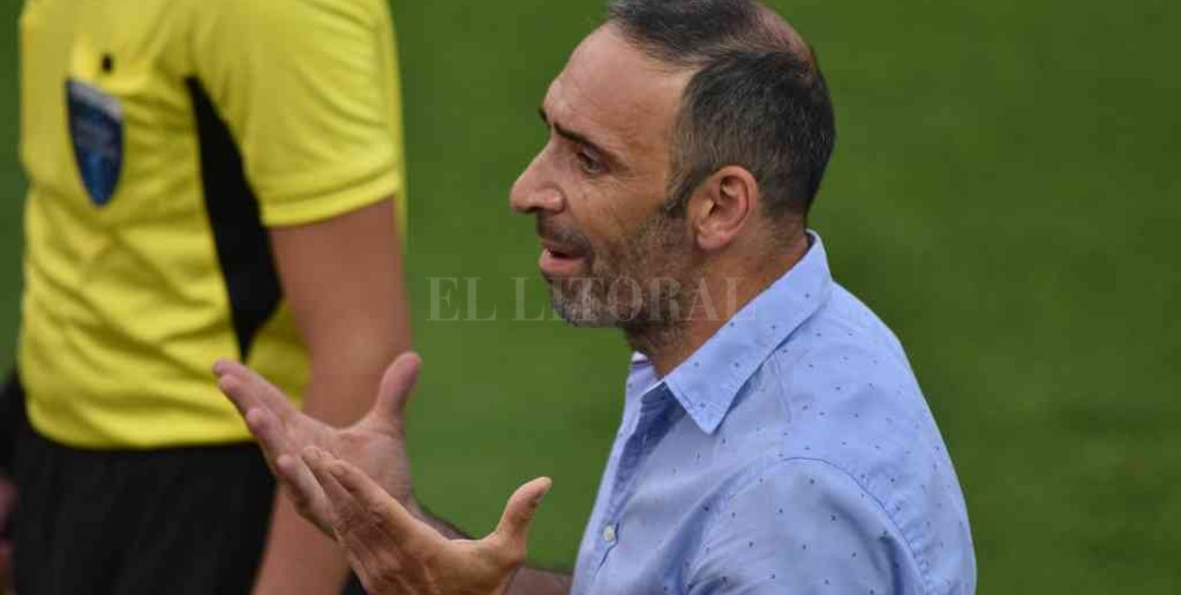 Ariel Zapata: "En los 180 minutos fuimos los que más hemos generado juego"