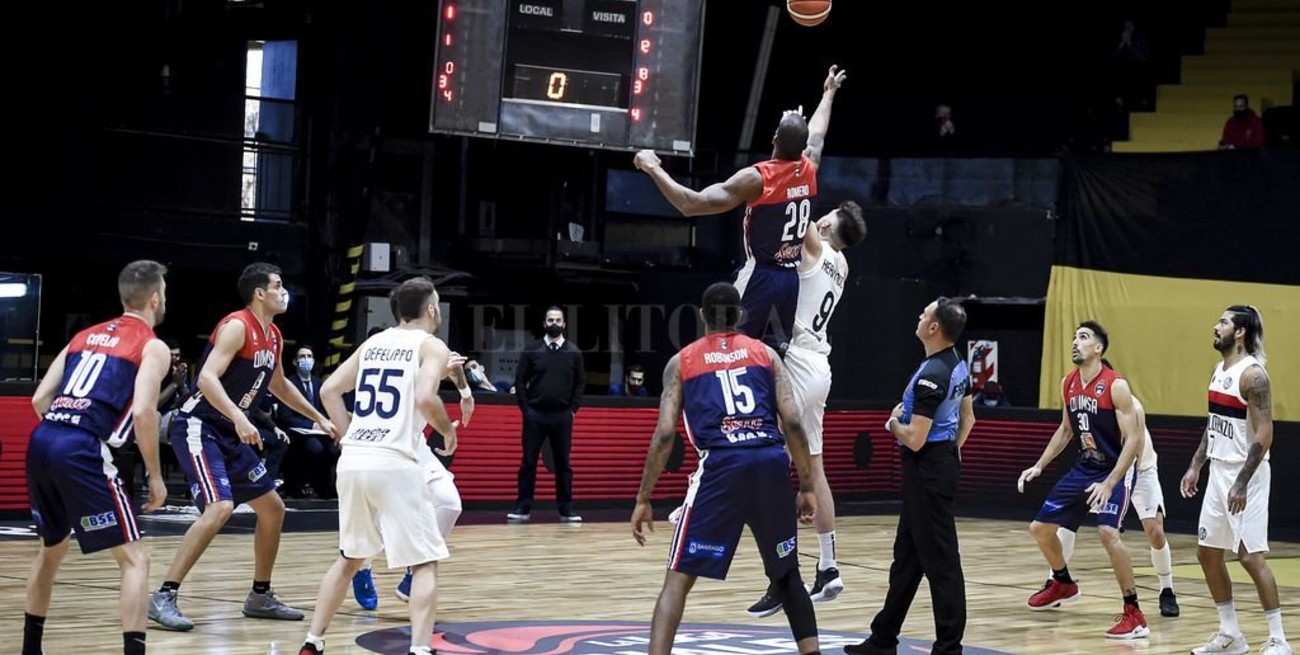 Los hinchas vuelven a las canchas