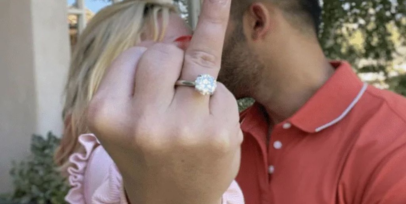 Britney Spears anunció su compromiso