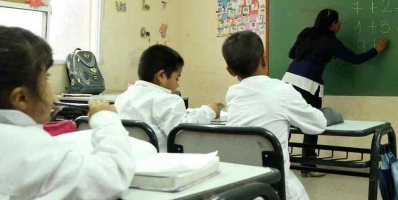 Los docentes en Tucumán recibirán una suba salarial del 30 %