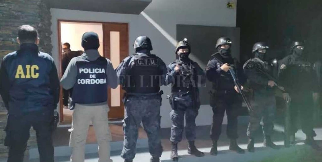 Atrapan a 3 mujeres que eran buscadas por realizar "cuentos del tío" en 5 provincias