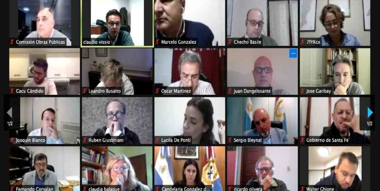 Leyes de endeudamiento para conectividad: Para el socialismo los funcionarios se fueron de la comisión con aportes para seguir trabajando