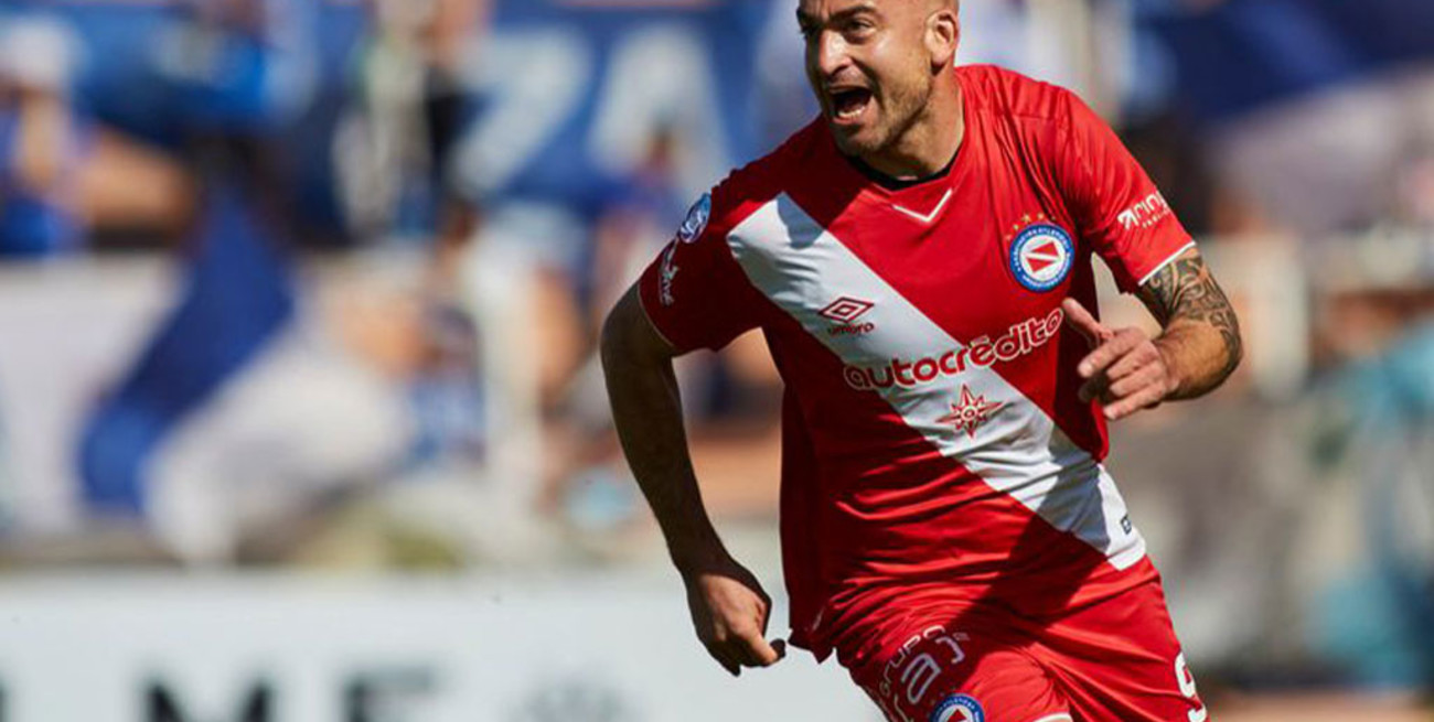 Santiago Silva podrá volver a jugar al fútbol de manera profesional