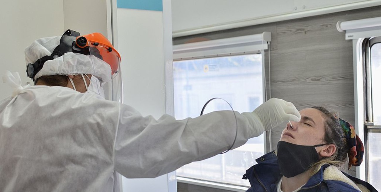 Este domingo Argentina sumó 374 muertes y 16.415 nuevos contagios de coronavirus