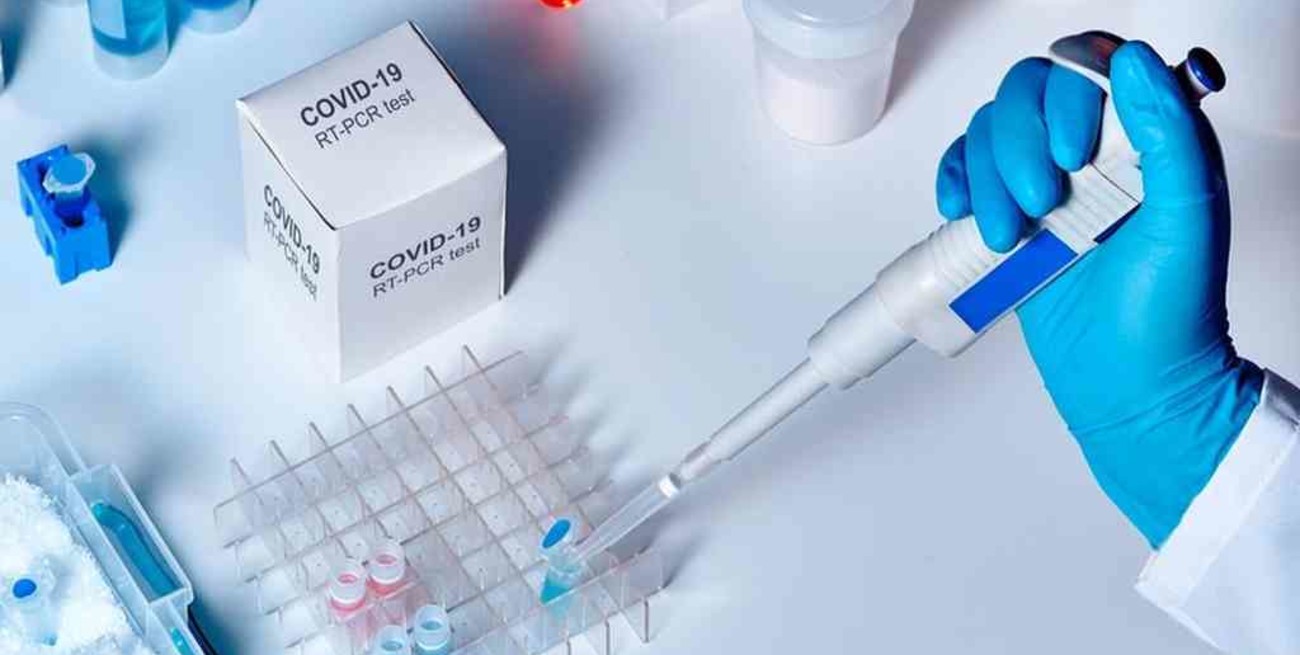 Un laboratorio alemán de pruebas de coronavirus informó serie de falsos positivos