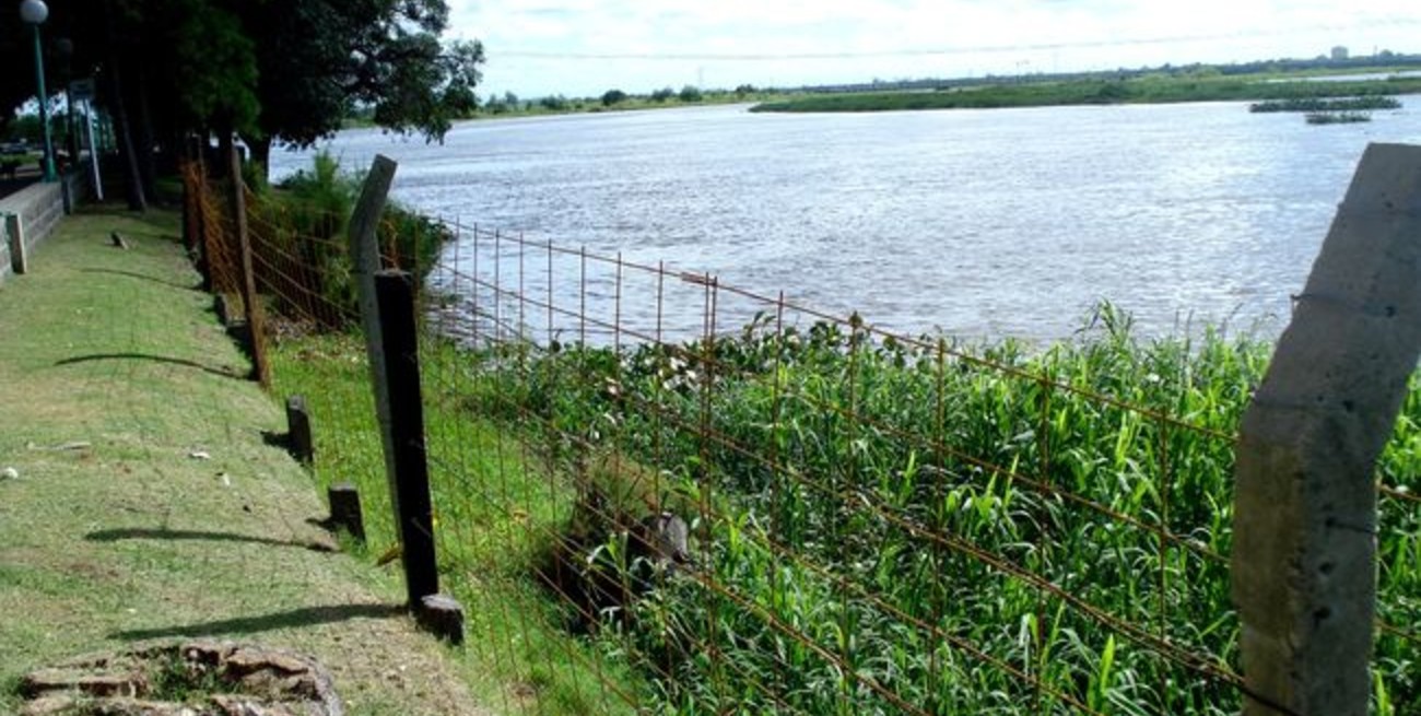 Vallaron la costanera de Santo Tomé por precaución