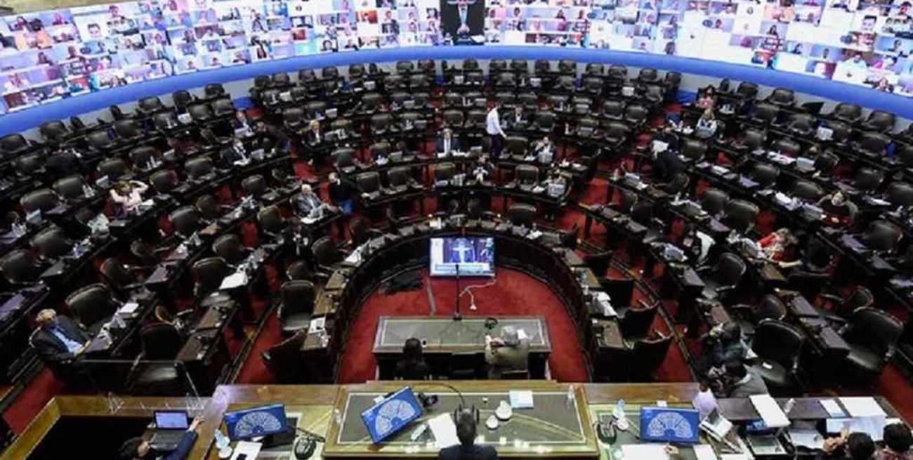 Elecciones: hoy avanzan con su postergación