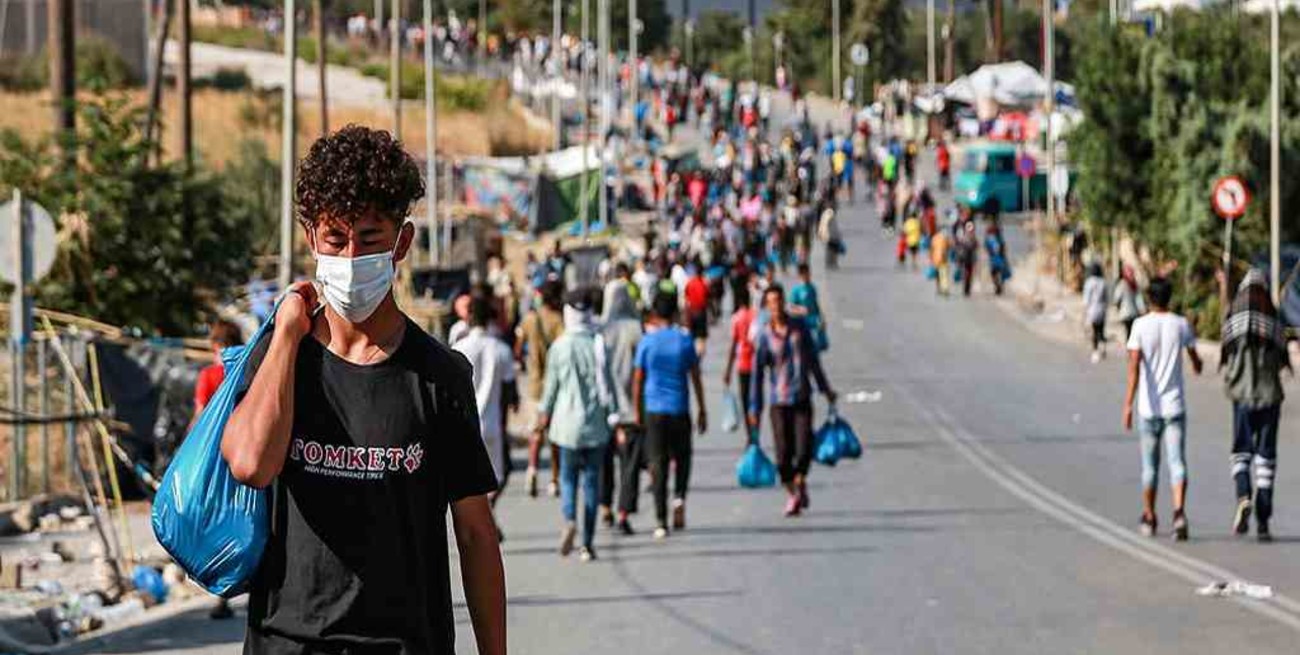 Grecia anunció el cierre del campo de refugiados de Lesbos