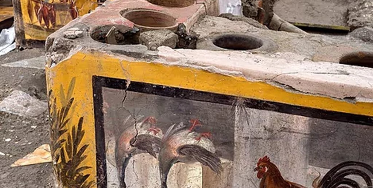 "Fast food" de la antigüedad: descubrieron en Pompeya un termopolio intacto