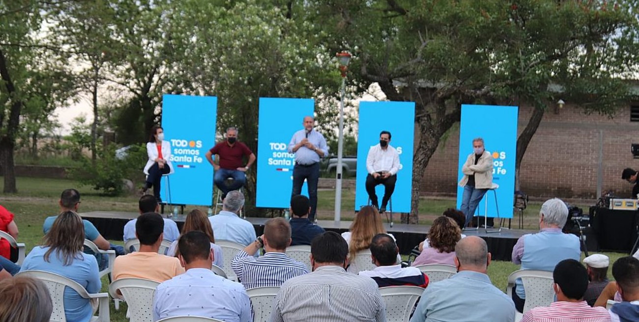 Perotti: "Ellos transformaron trabajo en planes, nosotros vamos a transformar planes en trabajo"