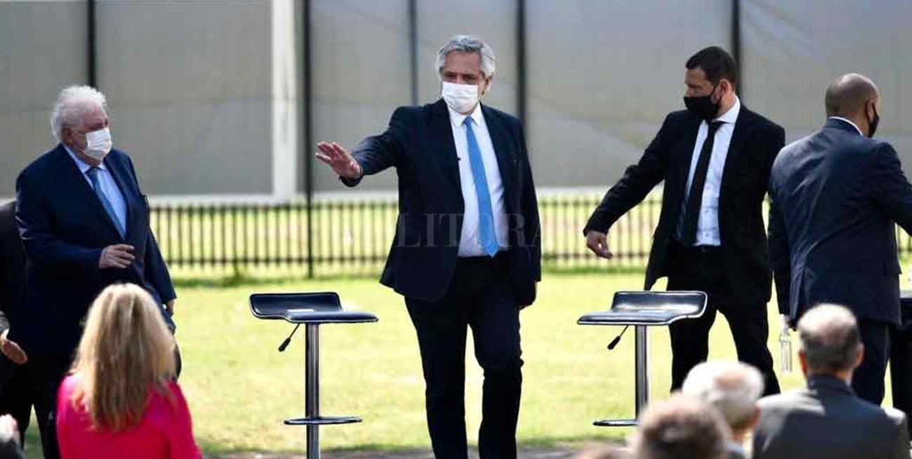 En Rosario, Alberto Fernández lanza el Plan DetectAR federal