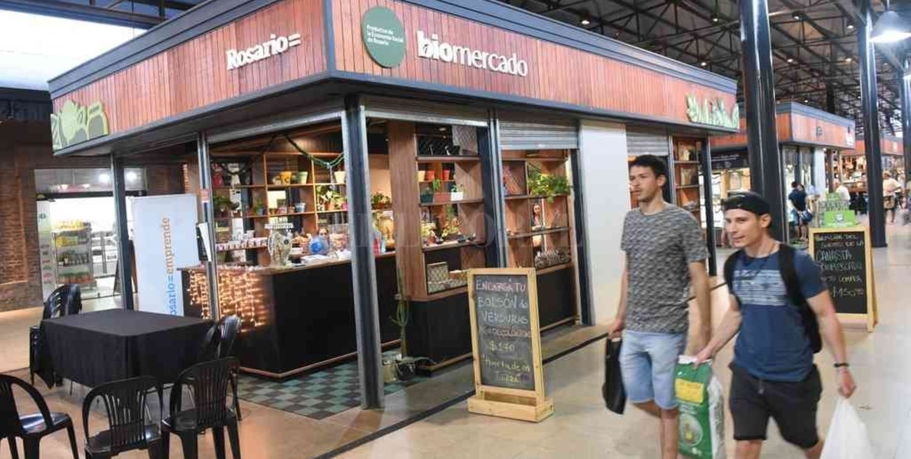 Emprendedores gestionarán el Biomercado del Patio en Rosario