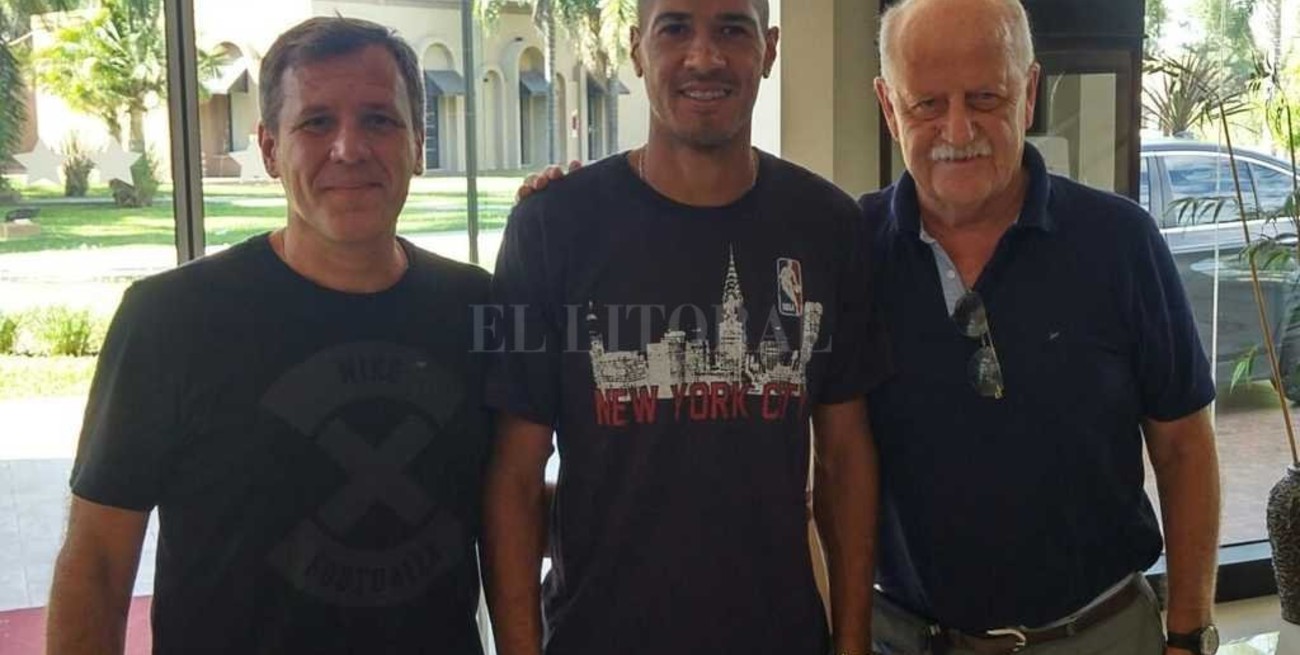 ¿Se "mete" Diego Vera entre los once titulares?