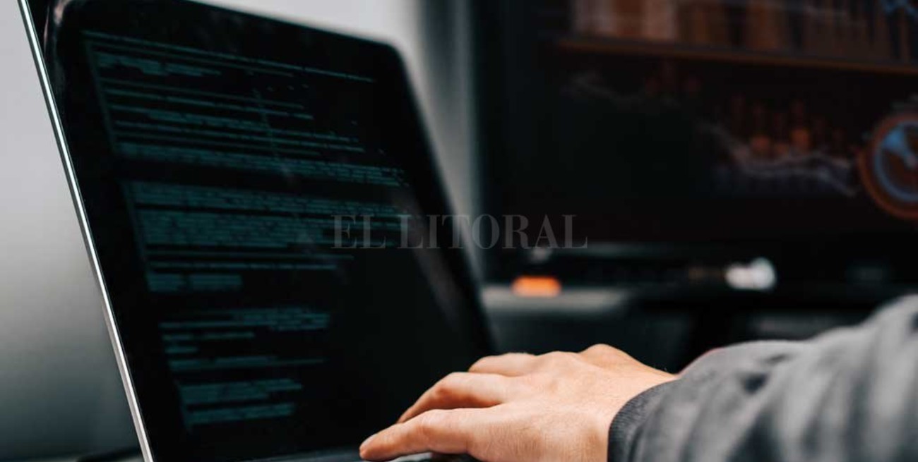 Alerta por una estafa electrónica a clientes de Banco Santa Fe