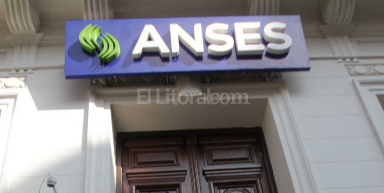 Oficializan aumento del 14.6 % para jubilaciones y asignaciones