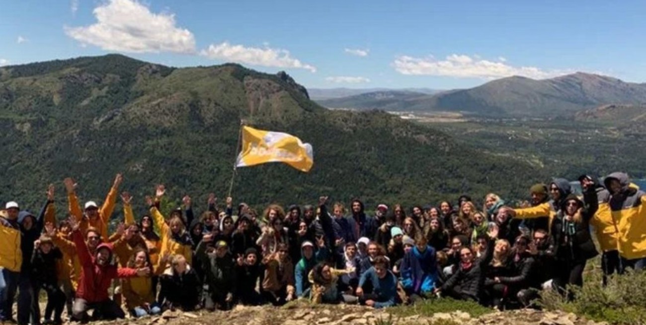 Bariloche: denuncian viaje egresados clandestino en el cerro Catedral