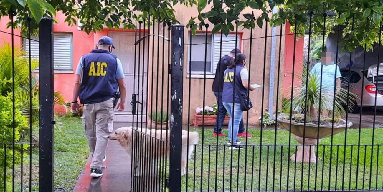 Pesos, dólares y hasta soles peruanos tenían los imputados por póker ilegal