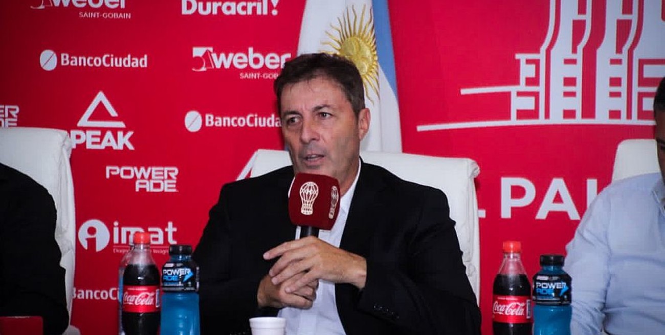 Kudelka, nuevo DT de Huracán: "No es una revancha sino un nuevo desafío"
