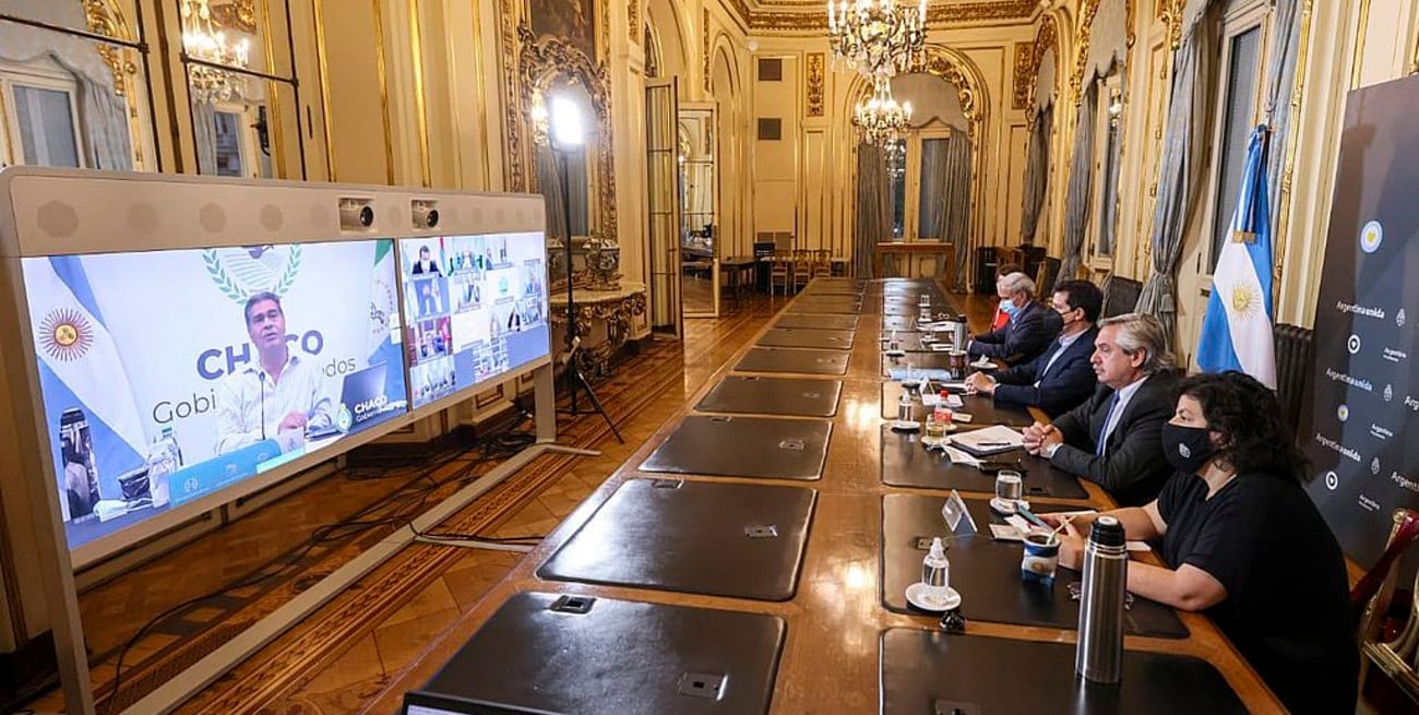 El Presidente se reúne con 12 mandatarios para analizar la situación epidemiológica