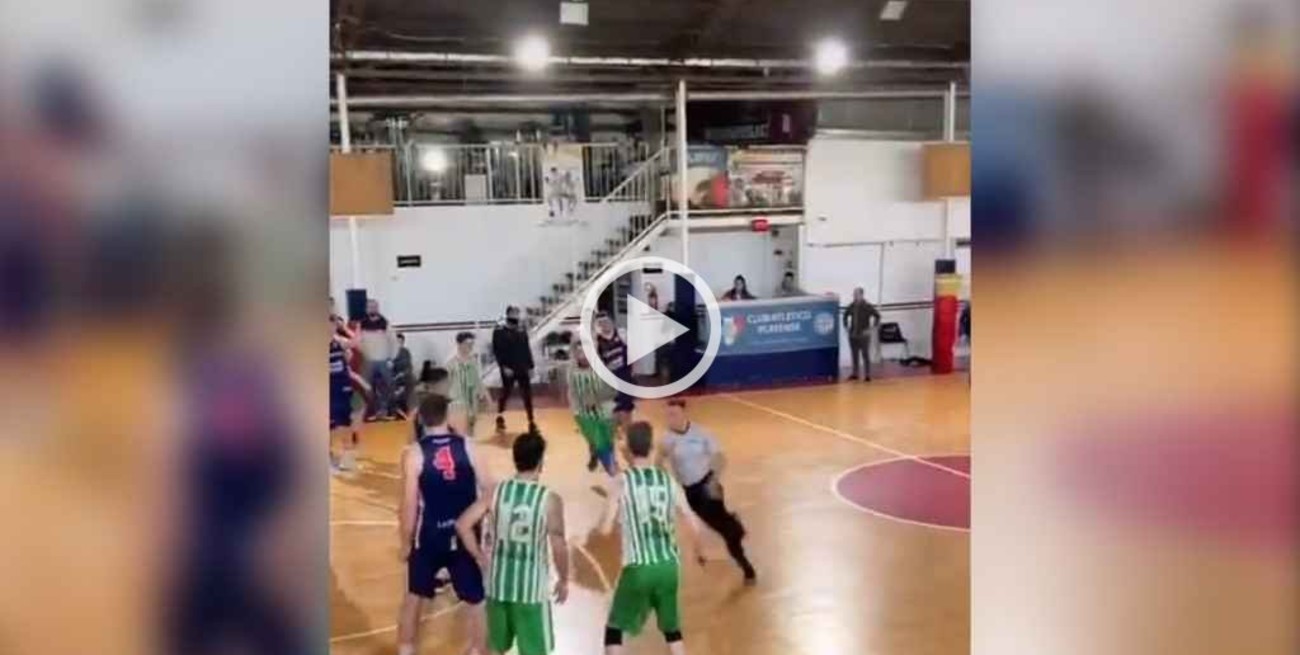Otro episodio violento en el básquet argentino: un jugador corrió al árbitro por toda la cancha