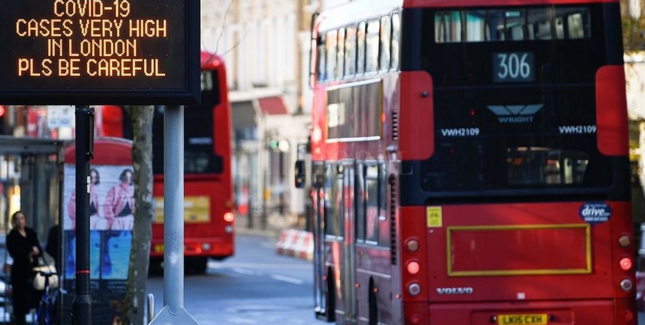 En Londres reabrirán los teatros en mayo y en junio los cines