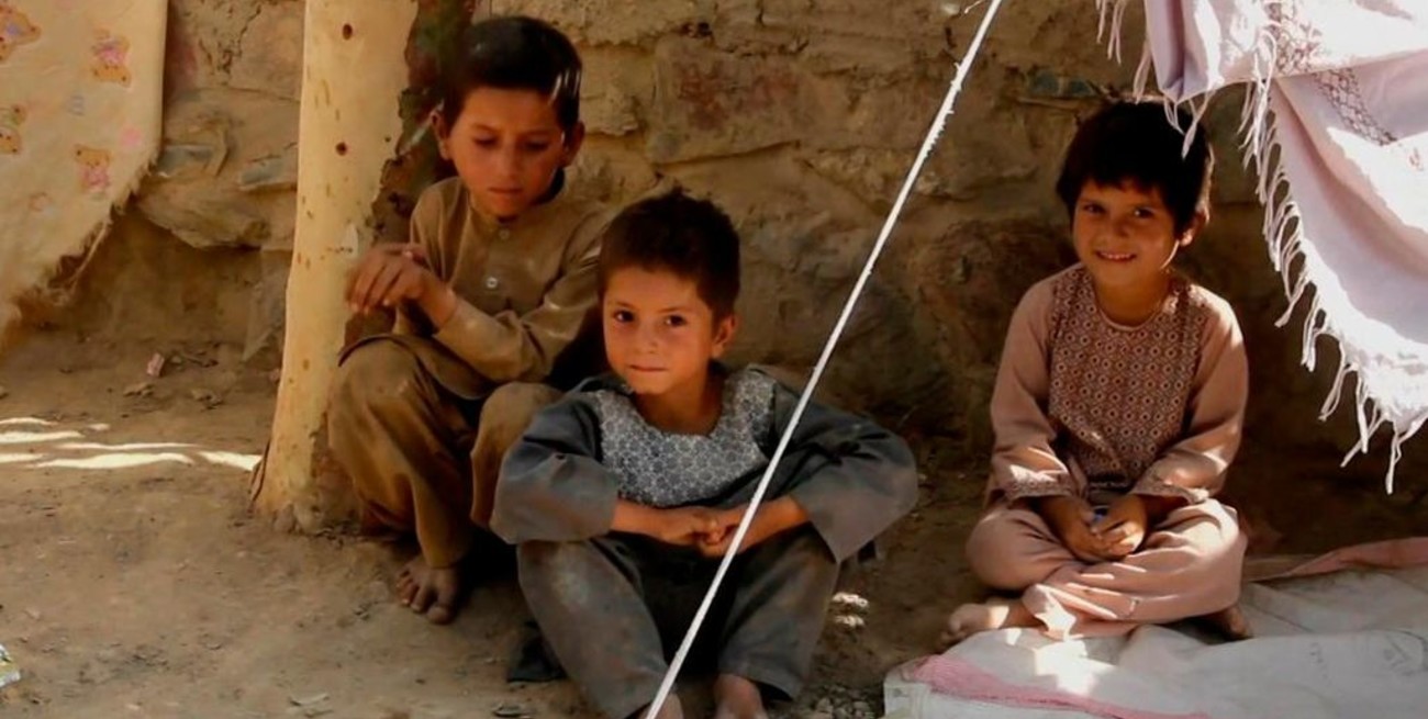 Afganistán: 10 millones de niños necesitan ayuda humanitaria