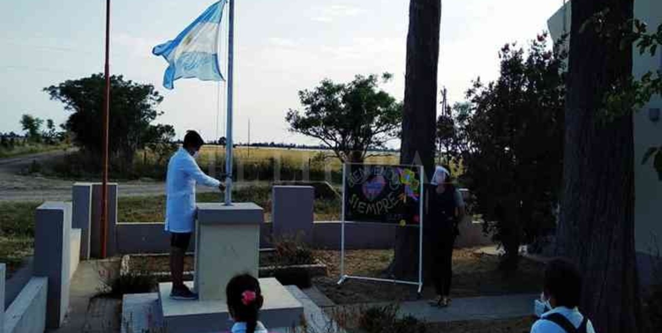Luego de confirmarse tres casos de Covid, suspenden clases en dos escuelas de Providencia