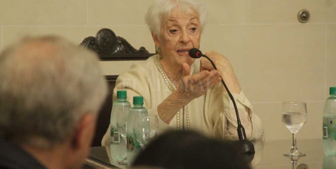 Graciela Fernández Meijide será reconocida por la UNL