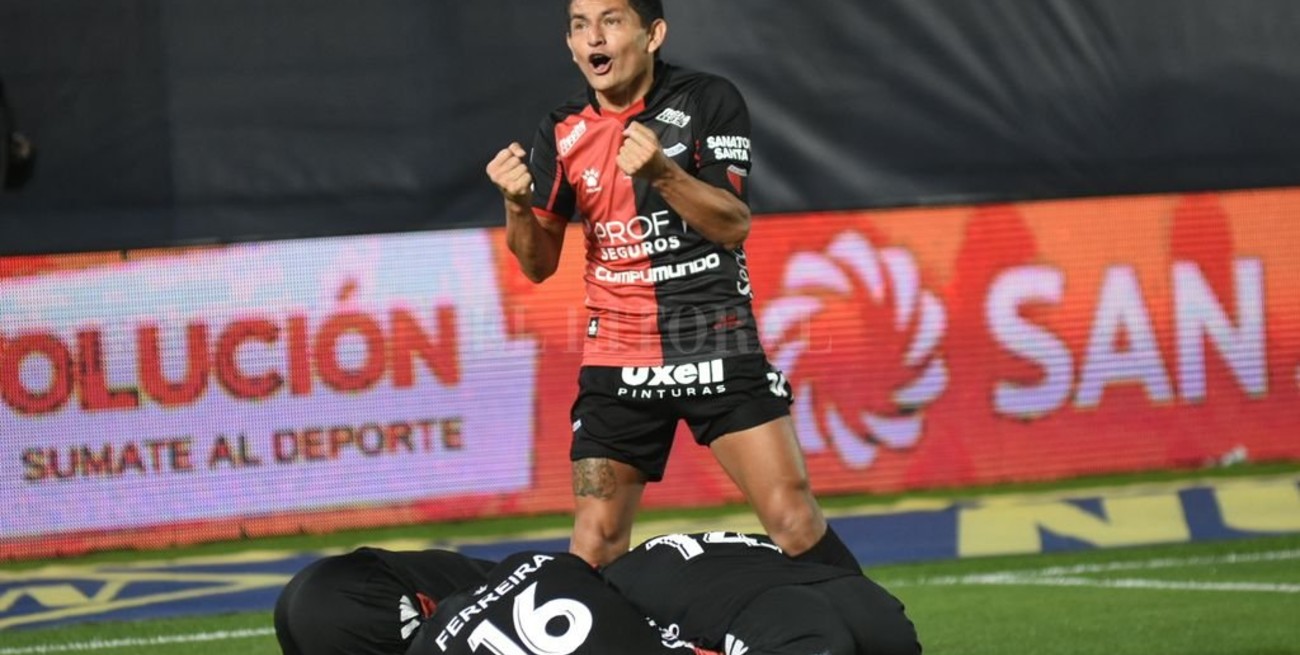 Encuesta: ¿Te gustaría que vuelva el "Pulga" Rodríguez a Colón?